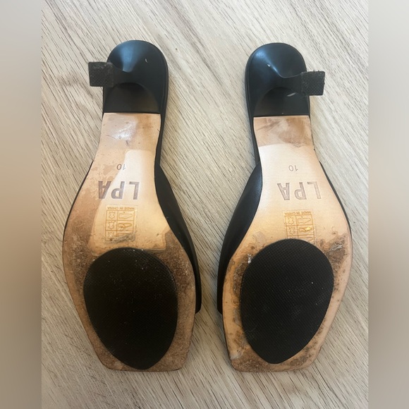 LPA heels - 9.5 - Picture 3 of 3